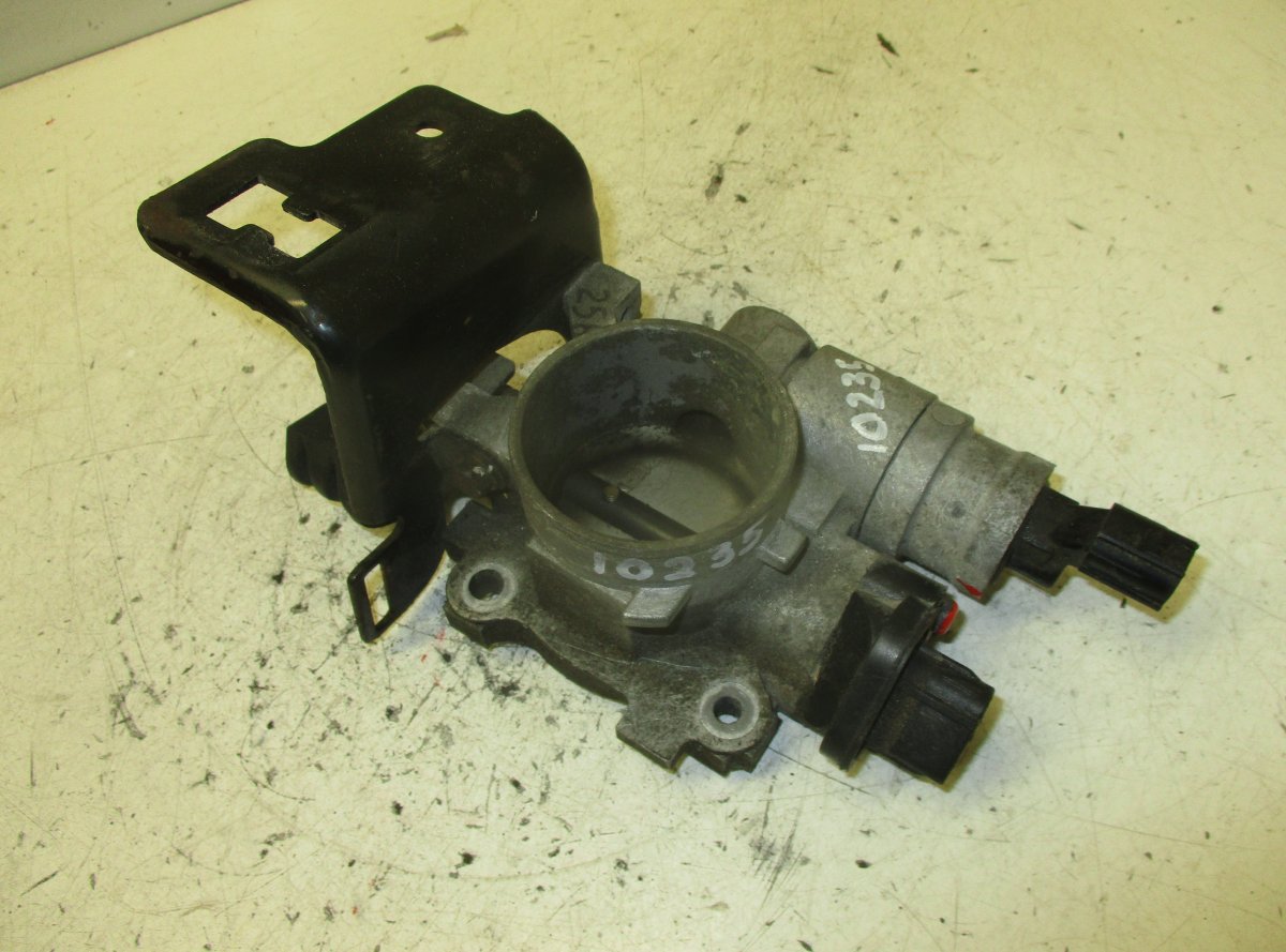 Dodge Stratus Throttle body DODGE STRATUS II (2000-2006) Throttle body 0462...