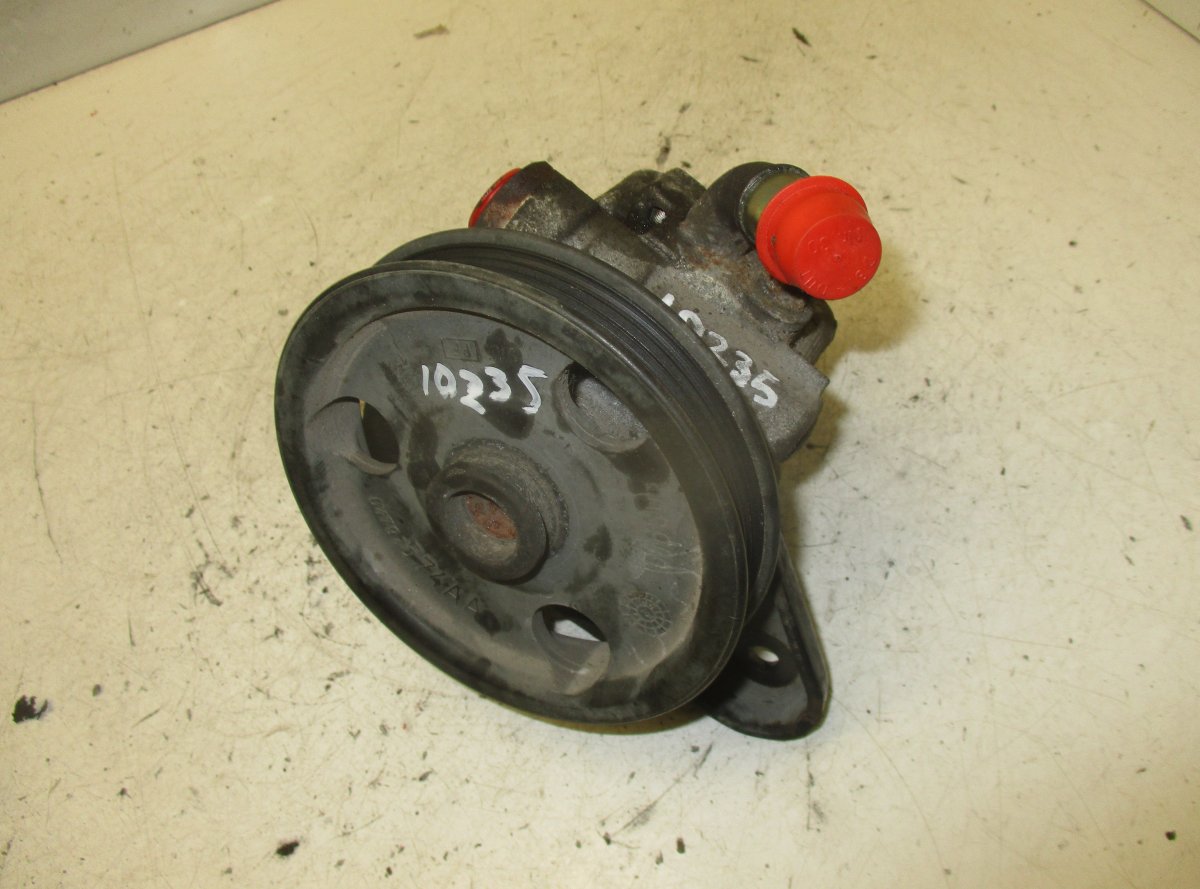 Dodge Stratus ohjaustehostimen pumppu DODGE STRATUS II (2000-2006) Power steering pum...