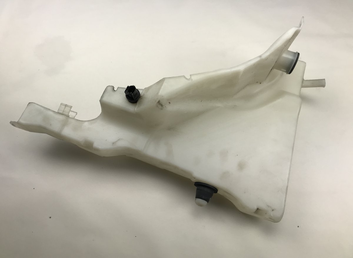 Jaguar XF Windscreen washer reservoir Windscreen washer reservoir — JAGUAR XF (X250, ...