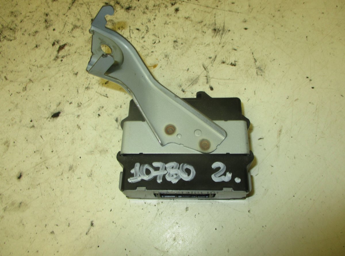 Toyota Land Cruiser 150 Control units, other TOYOTA LAND CRUISER 150 (2009-2021) Control uni...
