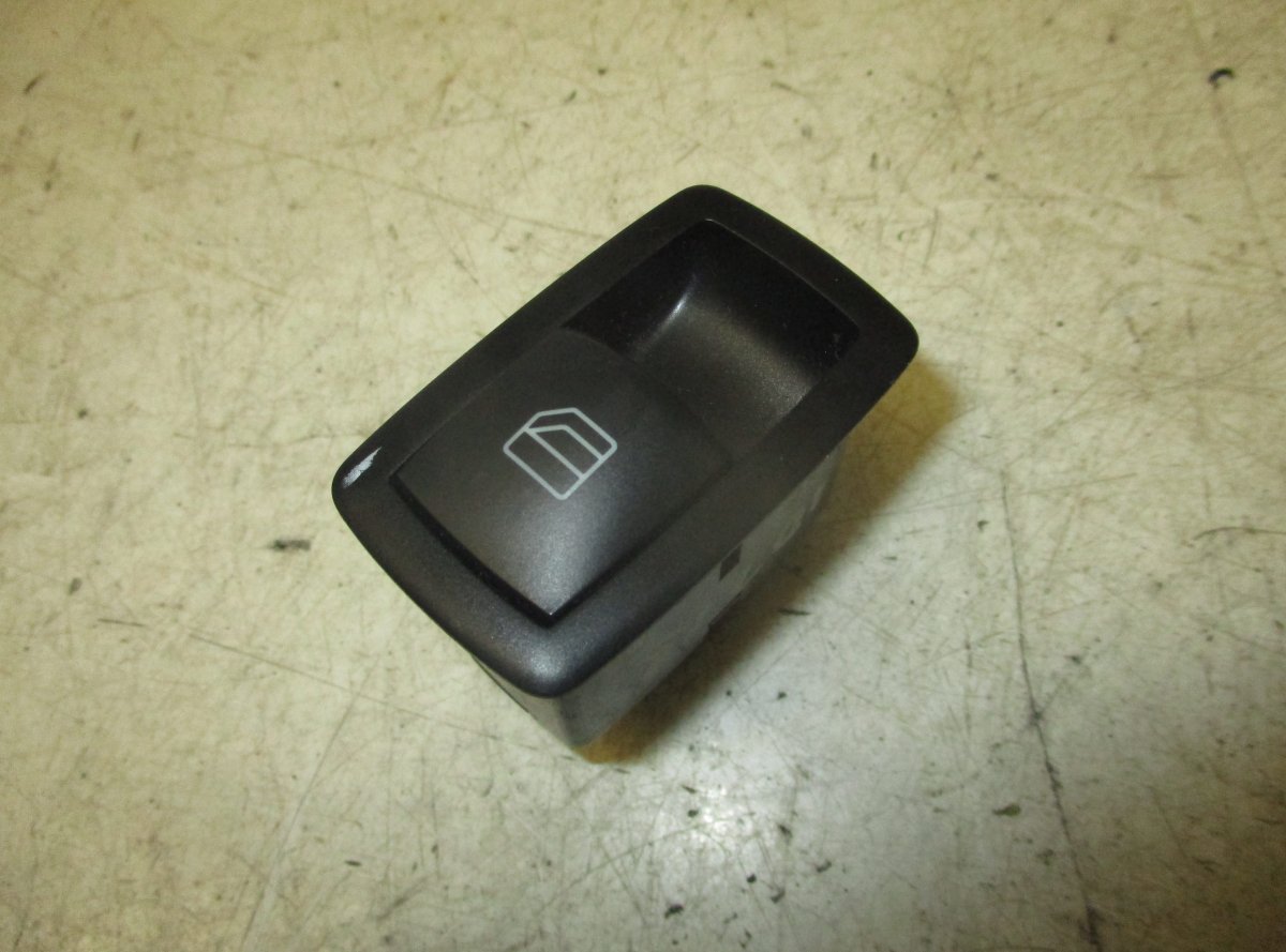 Mercedes-Benz A (W169) Switch For Electric Windows Rear Right MERCEDES-BENZ ML-CLASS (W164) (2005-2011) Switc...