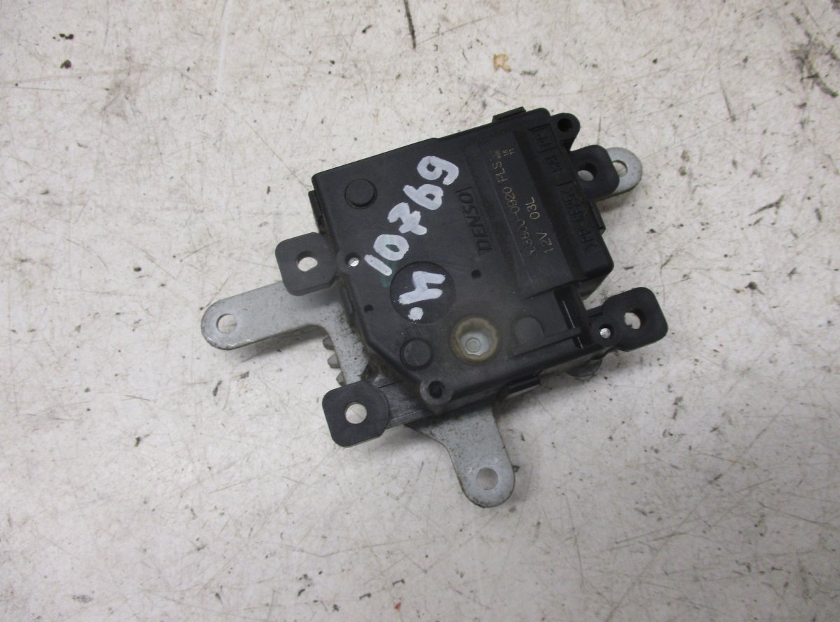 Toyota Avensis (T27) Evaporator air flow flap control motor TOYOTA AVENSIS (T270) (2009-2018) Evaporator ai...