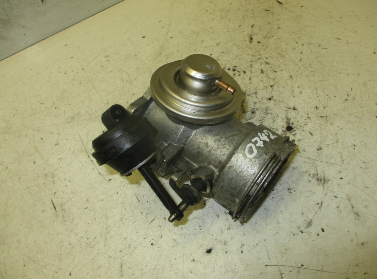 Volkswagen Touareg EGR Valve VW TOUAREG I (7L) (2002-2010) EGR Valve 0701280...