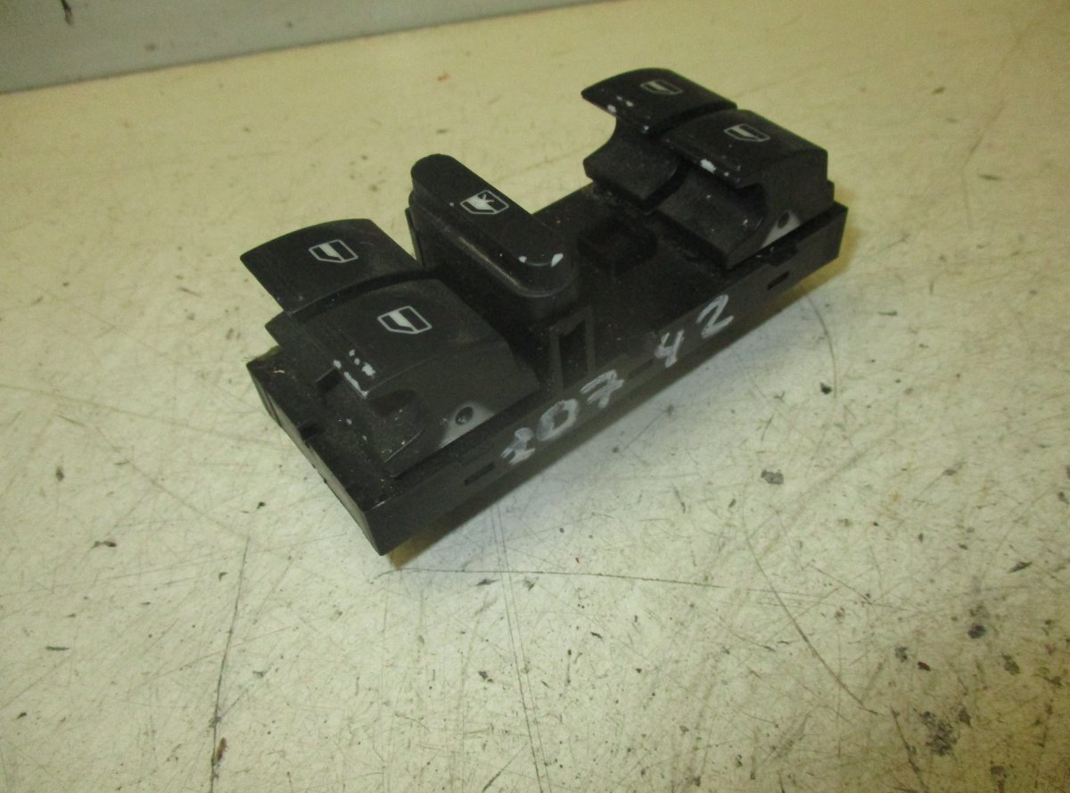 Volkswagen Touareg Main windows switch VW TOUAREG I (7L) (2002-2010) Main windows swit...