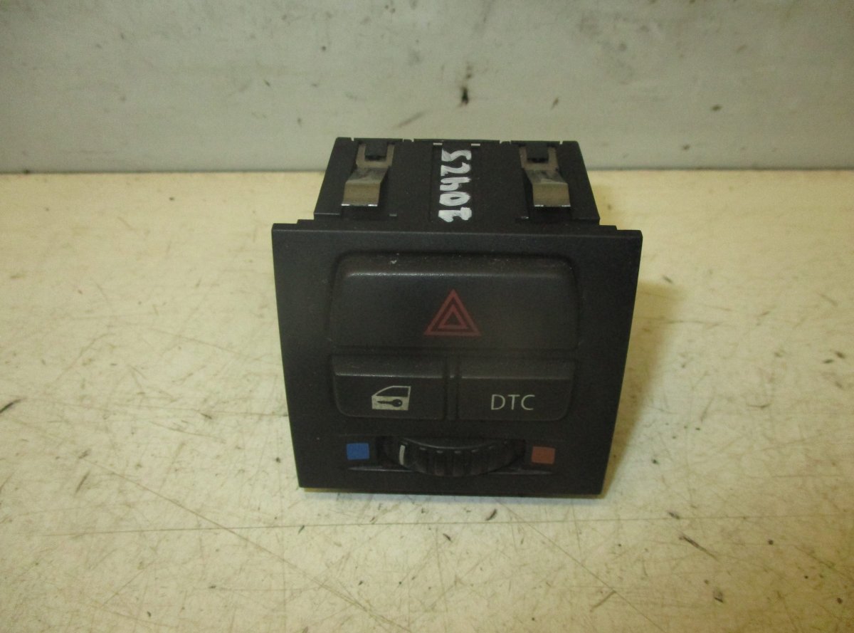 BMW 3 (E46) Hazard switch BMW 3 (E90, E91, E92, E93) (2005-2011) Hazard s...