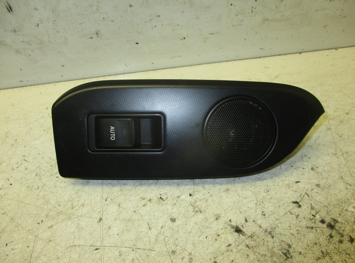 Toyota Land Cruiser 150 Switch For Electric Windows Rear Right TOYOTA LAND CRUISER 150 (2009-2021) Switch For ...