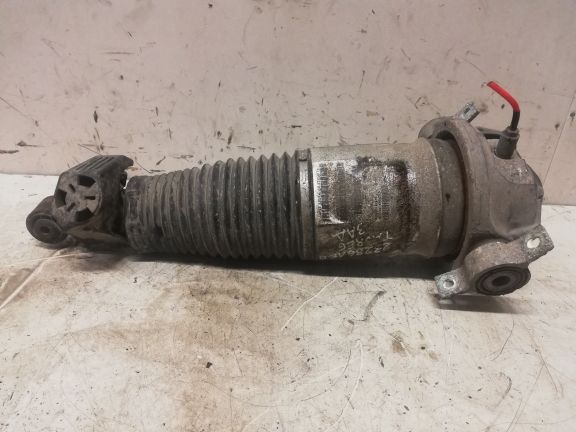 Volkswagen Touareg Rear Left Air Shock Absorber Rear Left Air Shock Absorber — VW TOUAREG I (7L...
