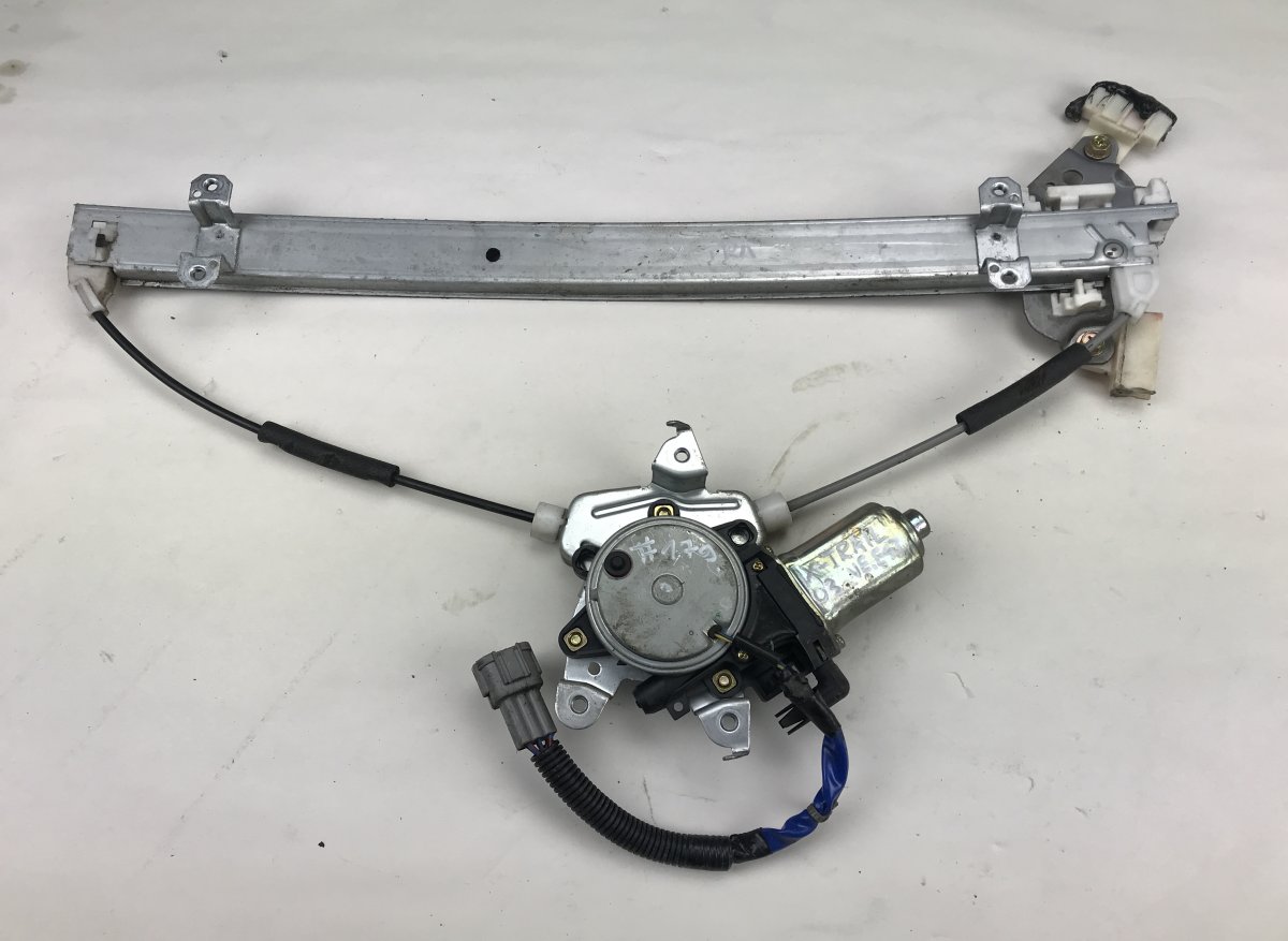Nissan X-Trail Window Regulator mechanism front left NISSAN X-TRAIL I (T30) (2001-2007) Window Regul...