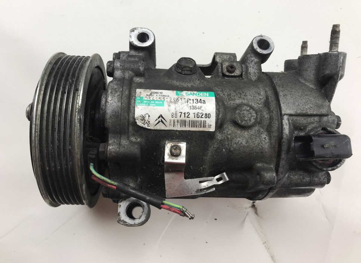 Peugeot 307 AC Compressor PEUGEOT 307 (2000-2007) AC Compressor 967121628...