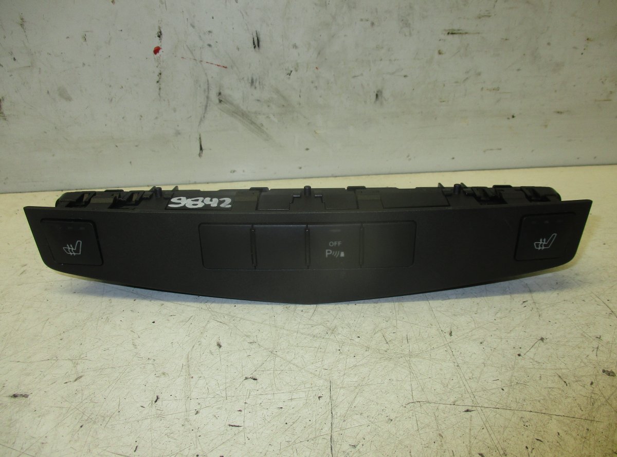 Mercedes-Benz A (W169) Combined switch set in dashboard MERCEDES-BENZ C-CLASS (W204) (2007-2013) Combin...