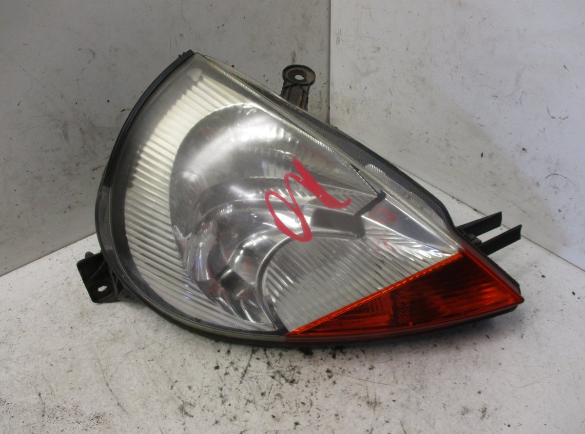 Ford Ka headlight right FORD KA I (RB, RL2) (1996-2008) Headlight right...