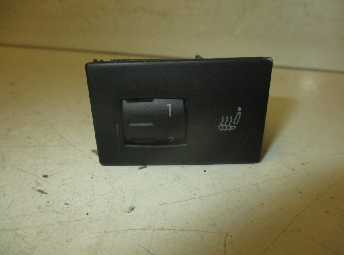 Volkswagen Touareg Seat Heater Switch Front left VW TOUAREG I (7L) (2002-2010) Seat Heater Switc...