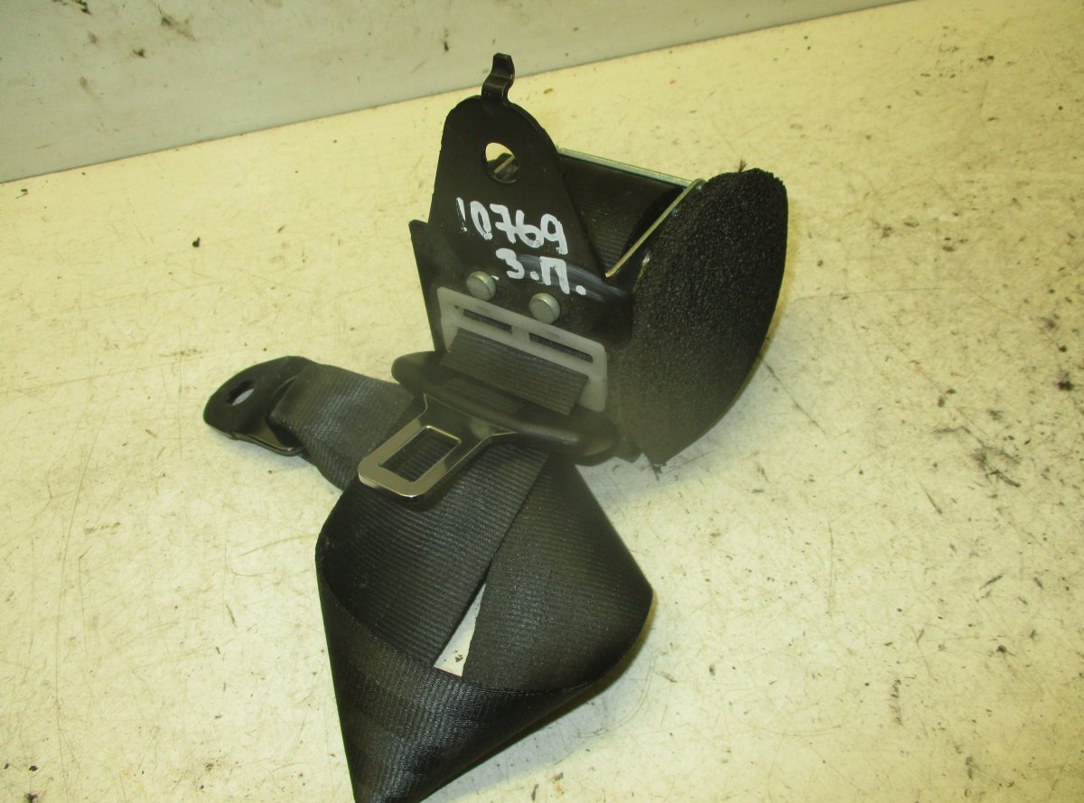 Toyota Avensis (T27) Seat Belt Rear Right TOYOTA AVENSIS (T270) (2009-2018) Seat Belt Rea...