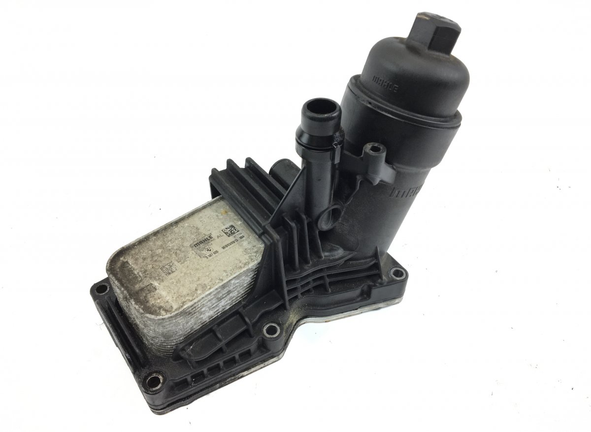 BMW 1 (E81 / E82 / E87 / E88) Кронштейн масляного фильтра BMW 1 (F20, F21) (2011-2019) Oil Filter Bracket...