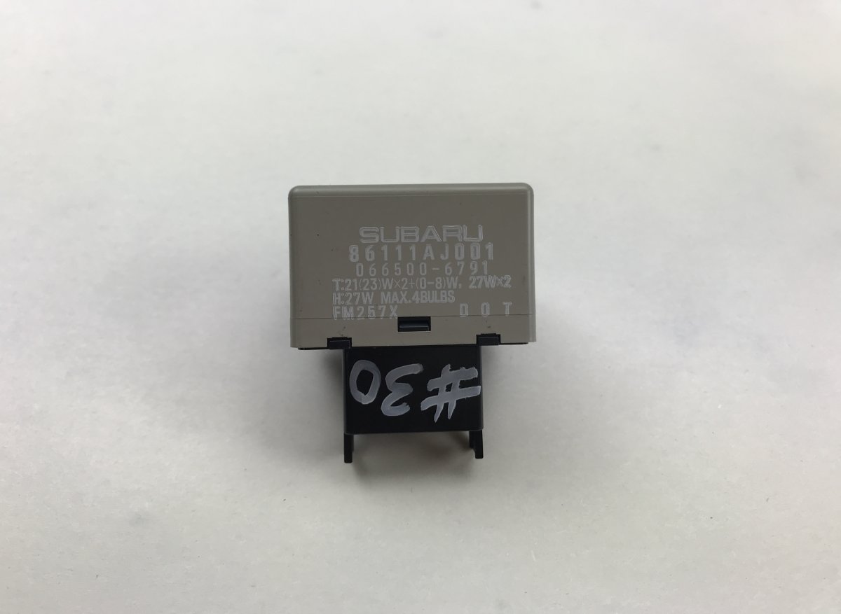 Subaru Levorg Indicators Relay SUBARU LEVORG I (VM) (2015-2020) Indicators Rel...