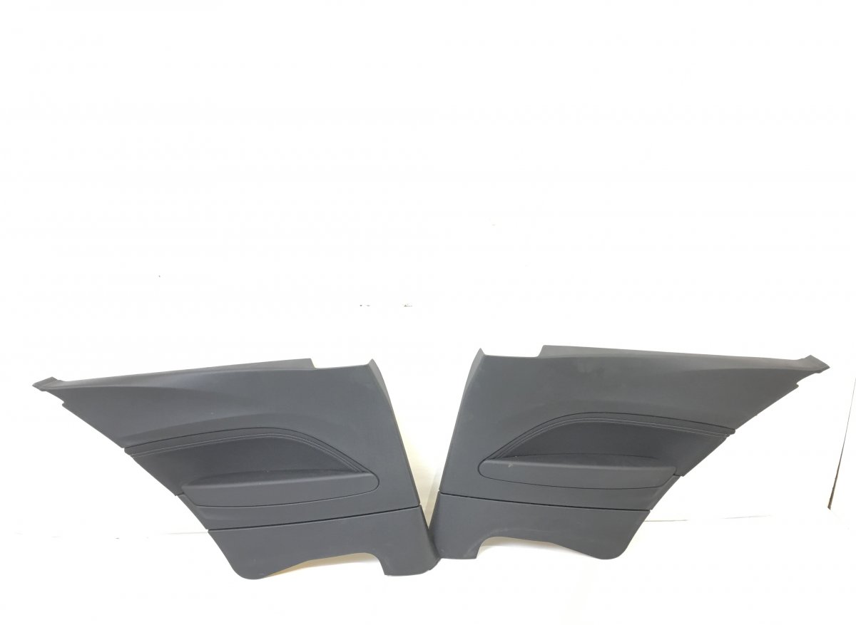 BMW 1 (E81 / E82 / E87 / E88) B-Pillar interior trim right BMW 1 (F20, F21) (2011-2019) B-Pillar interior ...