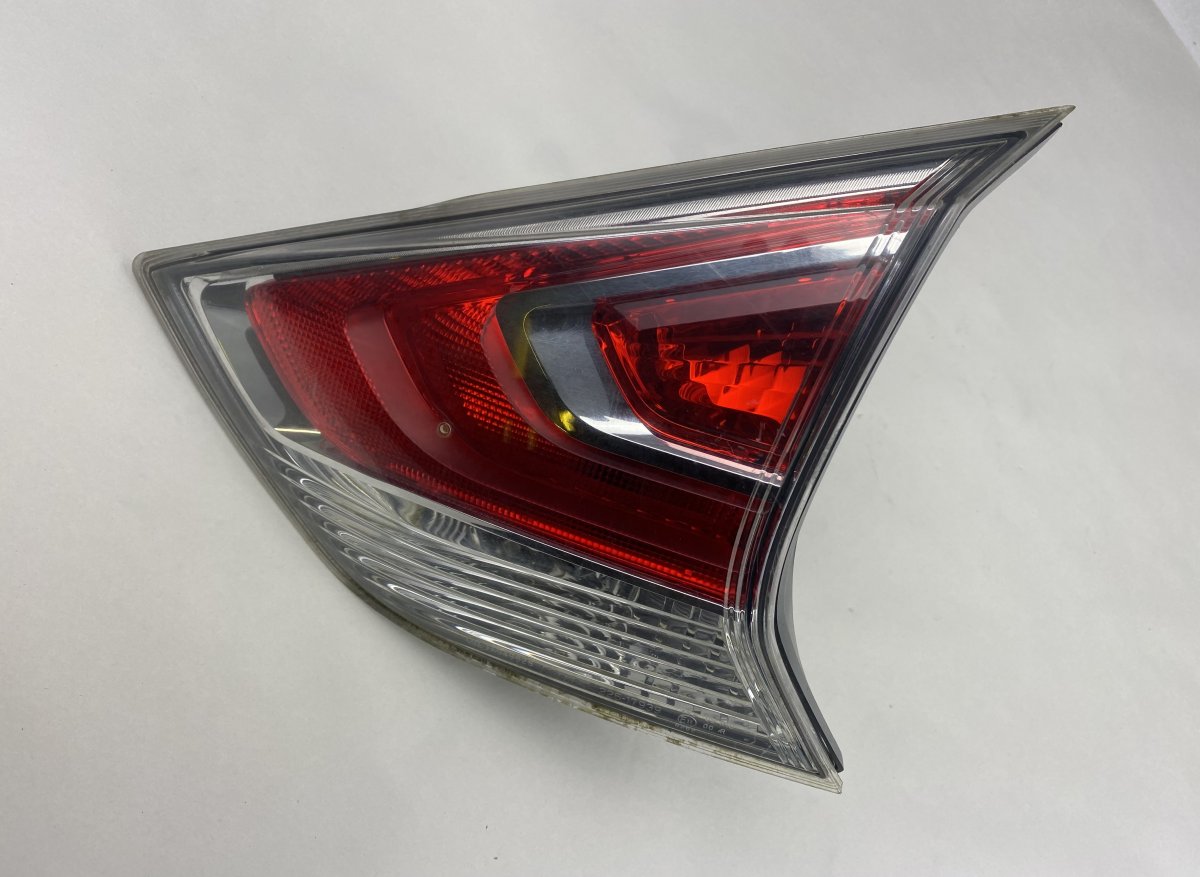 Nissan X-Trail / Rogue Inner tail light, right NISSAN X-TRAIL III (T32) (2014-2022) Inner tail...