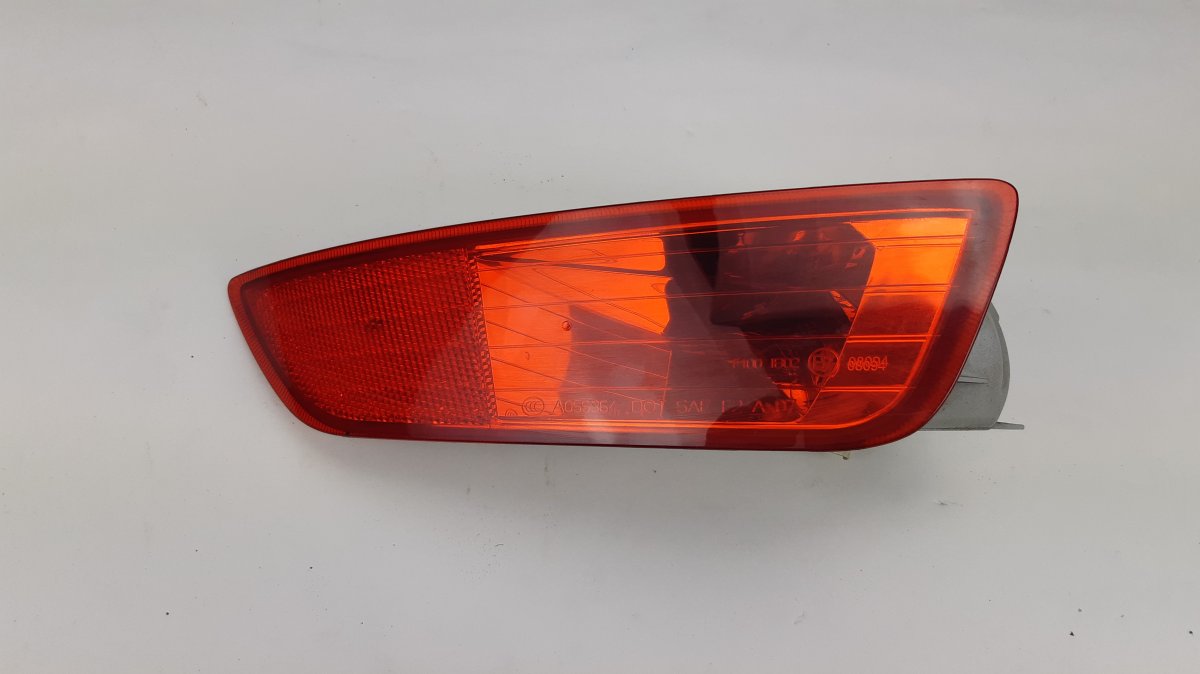 Volvo XC60 Extra light / reflector in rear bumper right VOLVO XC60 I (2009-2017) Extra light / reflecto...