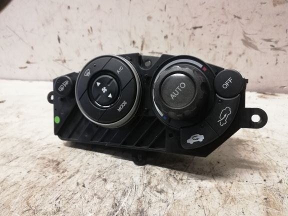 Honda Civic Heater control panel Heater control panel — HONDA CIVIC VIII (FN, FD...