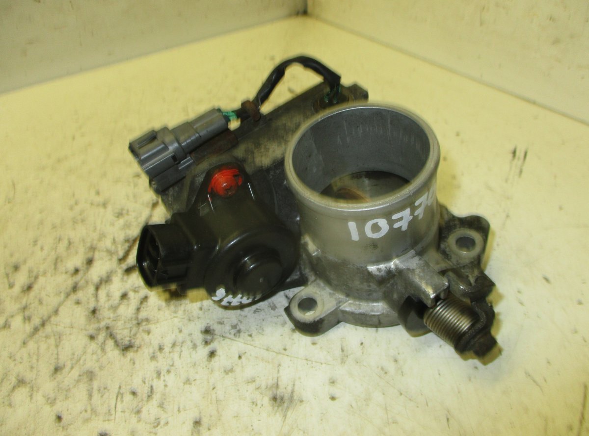Toyota Avensis (T25) Throttle body TOYOTA AVENSIS (T250) (2003-2008) Throttle body...
