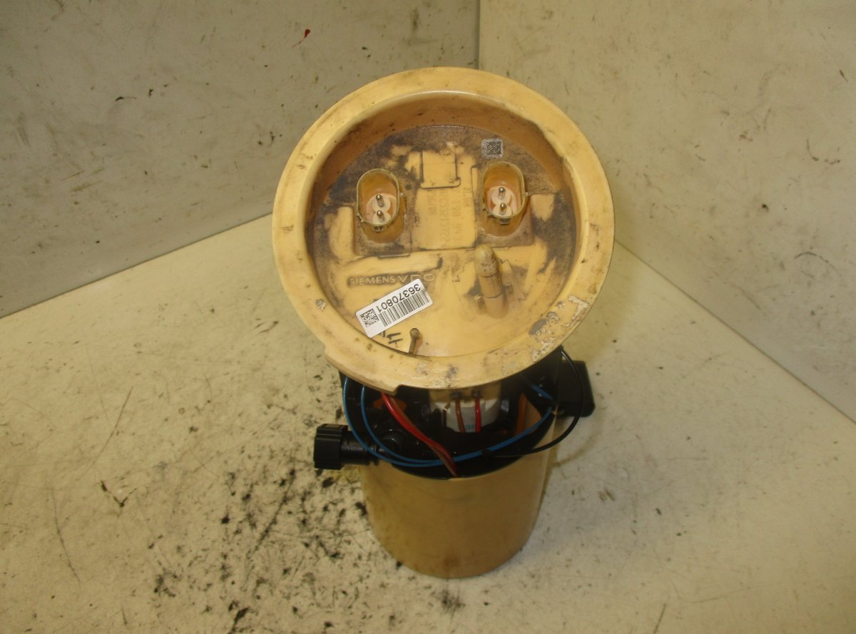 BMW 3 (E90 / E91 / E92 / E93) Fuel delivery pump BMW 3 (E90, E91, E92, E93) (2005-2011) Fuel del...