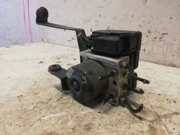 Ford Focus ABS hydraulic unit / pump ABS hydraulic unit / pump — FORD FOCUS II (2004...