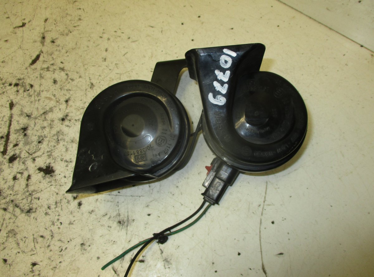 Jeep Grand Cherokee (WK) Äänimerkinantolaite JEEP GRAND CHEROKEE III (WH) (2005-2010) Signal...