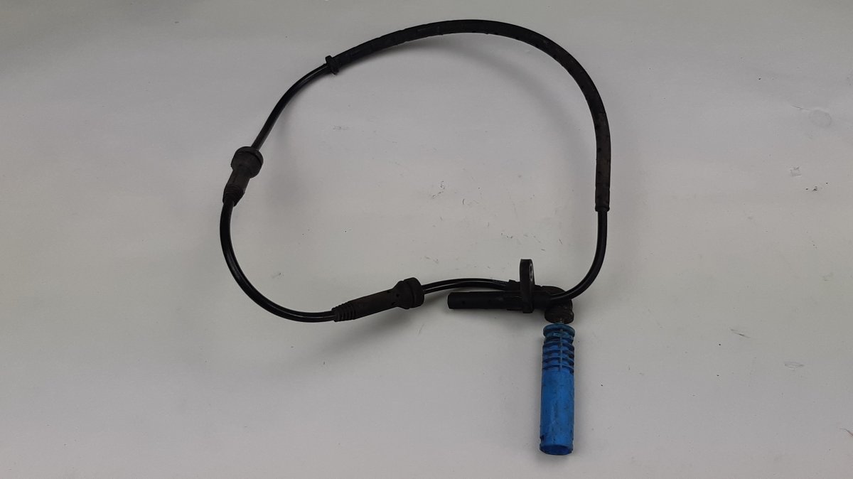 BMW 6 (E63 / E64) Rear Left ABS Sensor Rear Left ABS Sensor — BMW 6 (E63, E64) (2004-2...