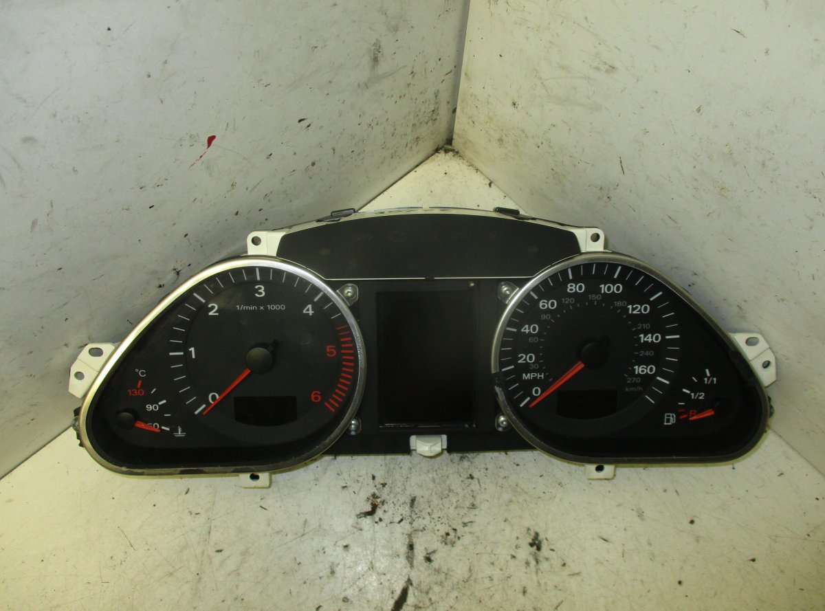 Audi A6 (C6) mittaristo AUDI A6 / A6 ALLROAD (C6, 4F) (2004-2011) Instr...
