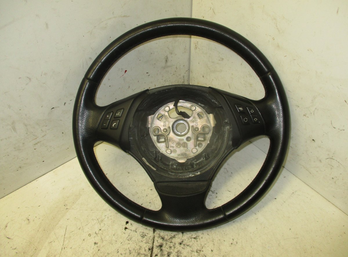 BMW 3 (E90 / E91 / E92 / E93) steering wheel BMW 3 (E90, E91, E92, E93) (2005-2011) Steering...