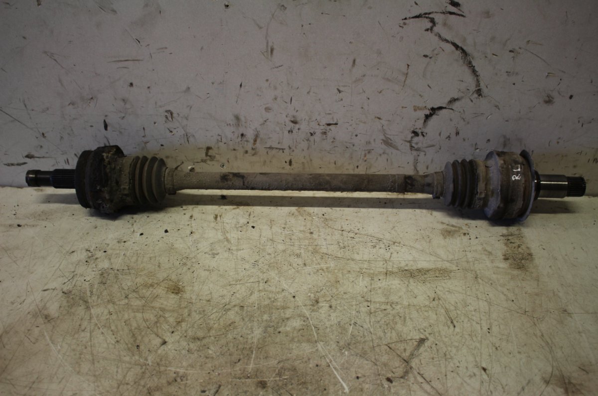 Mercedes-Benz A (W169) Driveshaft — rear left Driveshaft — rear left — MERCEDES-BENZ E-CLASS ...