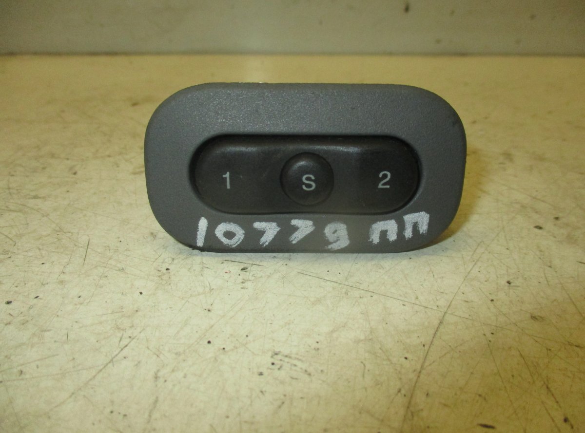 Jeep Grand Cherokee (WK) Memory Seat Switch front Right JEEP GRAND CHEROKEE III (WH) (2005-2010) Memory...