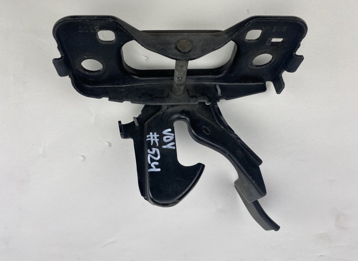 Chrysler Grand Voyager / Town & Country Bonnet Latch