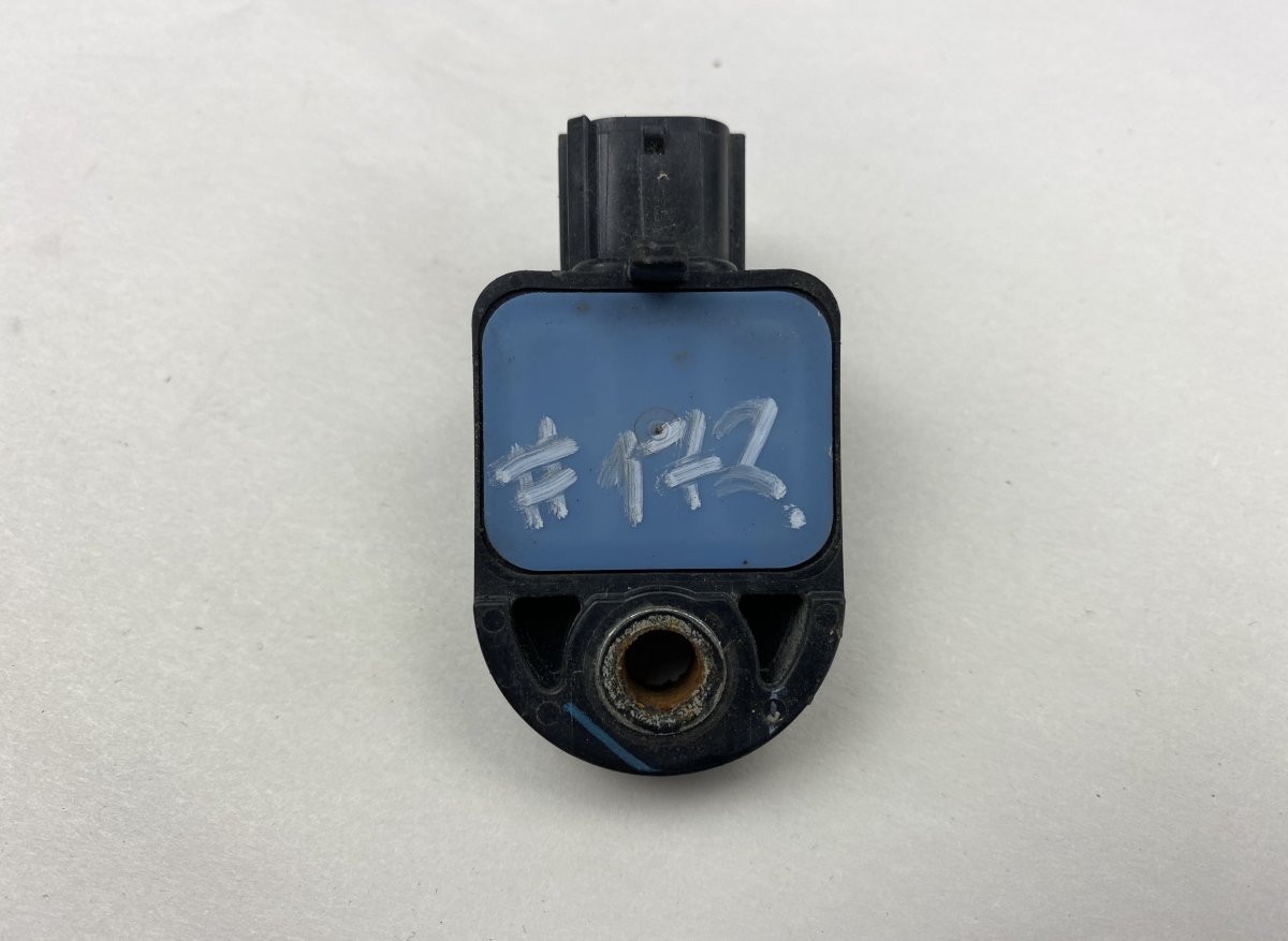 Toyota RAV4 (XA20) Crash Sensor Front Crash Sensor Front — TOYOTA RAV 4 III (XA30) (2...