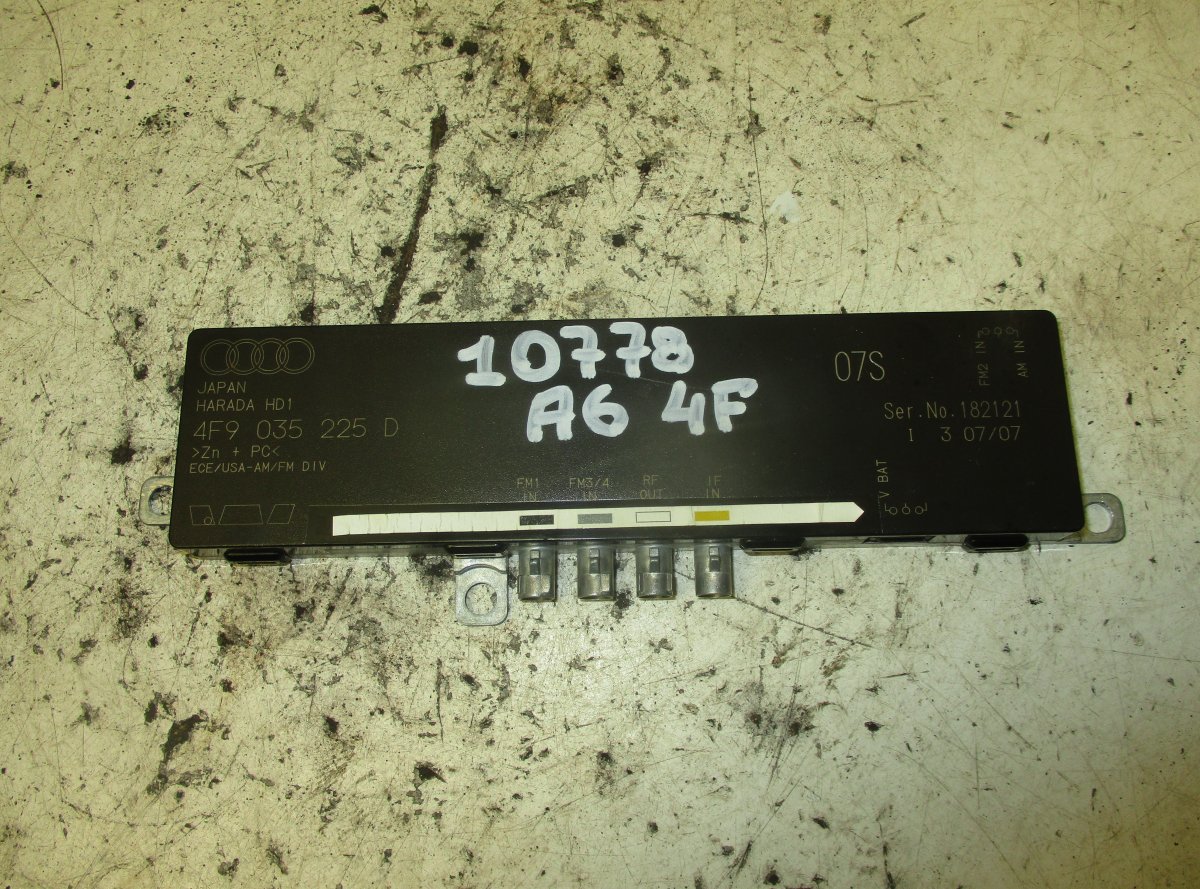 Audi A6 (C6) Aerial amplifier / control unit AUDI A6 / A6 ALLROAD (C6, 4F) (2004-2011) Aeria...