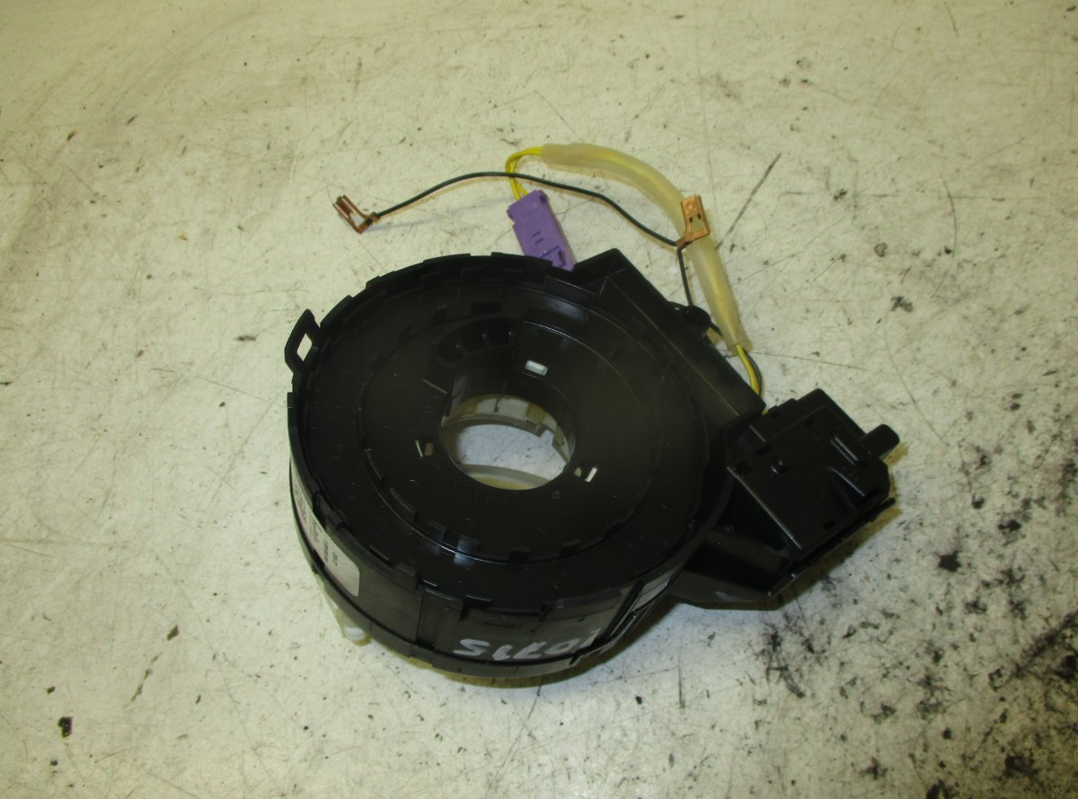 Volkswagen Caddy (2K) Steering wheel slip ring / squib VW CADDY III (2K) (2004-2015) Steering wheel sl...