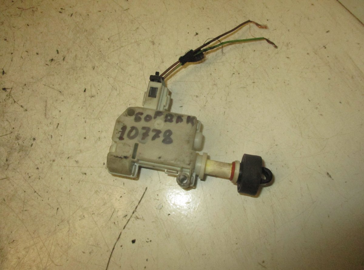 Audi A6 (C6) Central Locking motor bootlid / tailgate AUDI A6 / A6 ALLROAD (C6, 4F) (2004-2011) Centr...