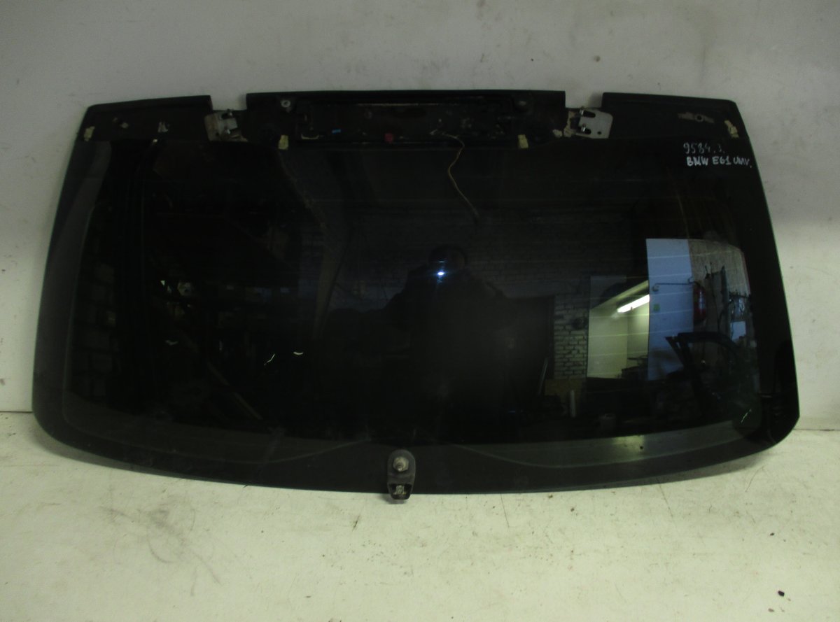 BMW 5 (E60 / E61) Rear Window glass BMW 5 (E60, E61) (2003-2010) Rear Window glass ...