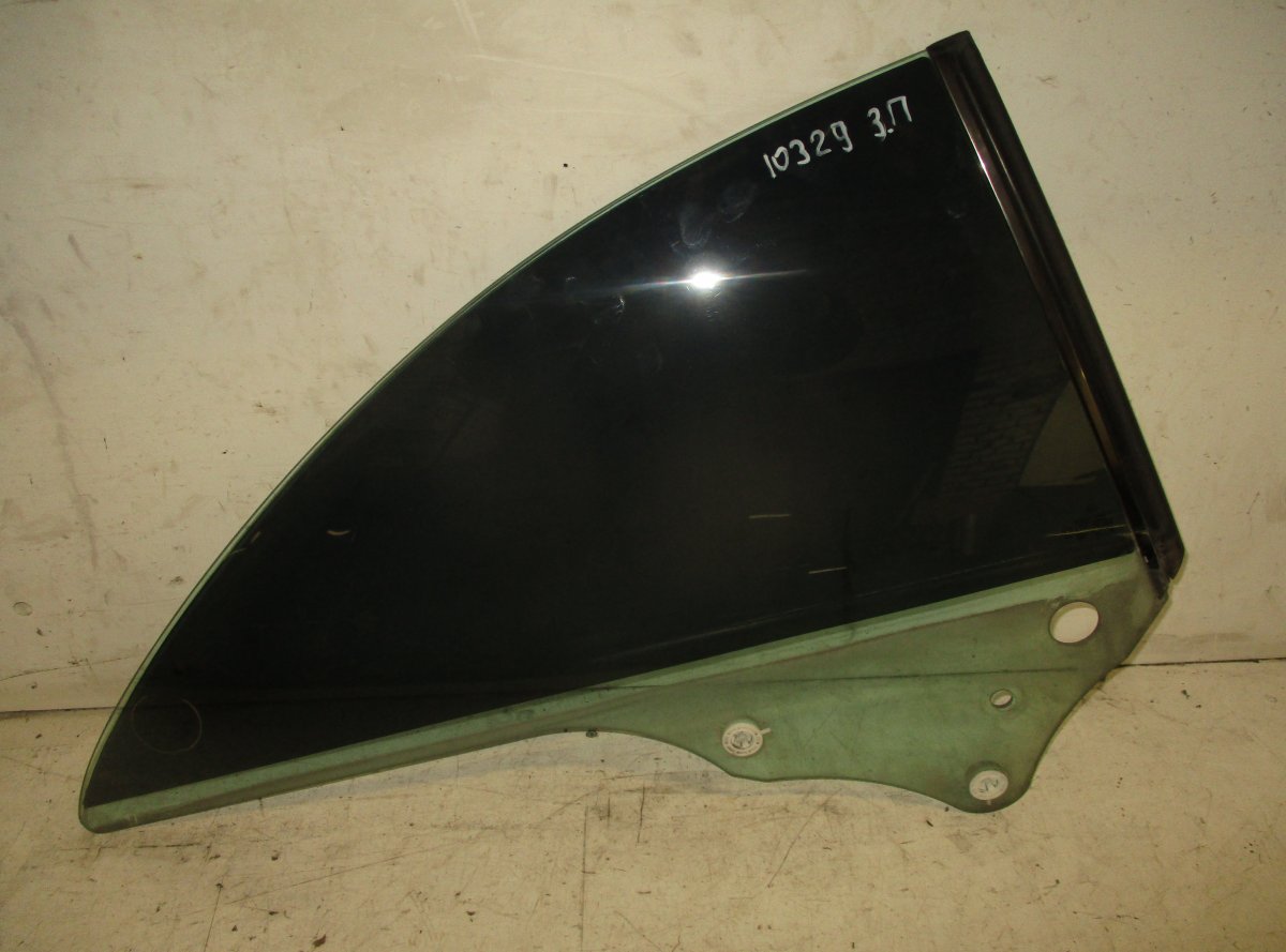 Mercedes-Benz CLK (W208) Door window glass rear right MERCEDES-BENZ CLK (C209) (2002-2010) Door windo...