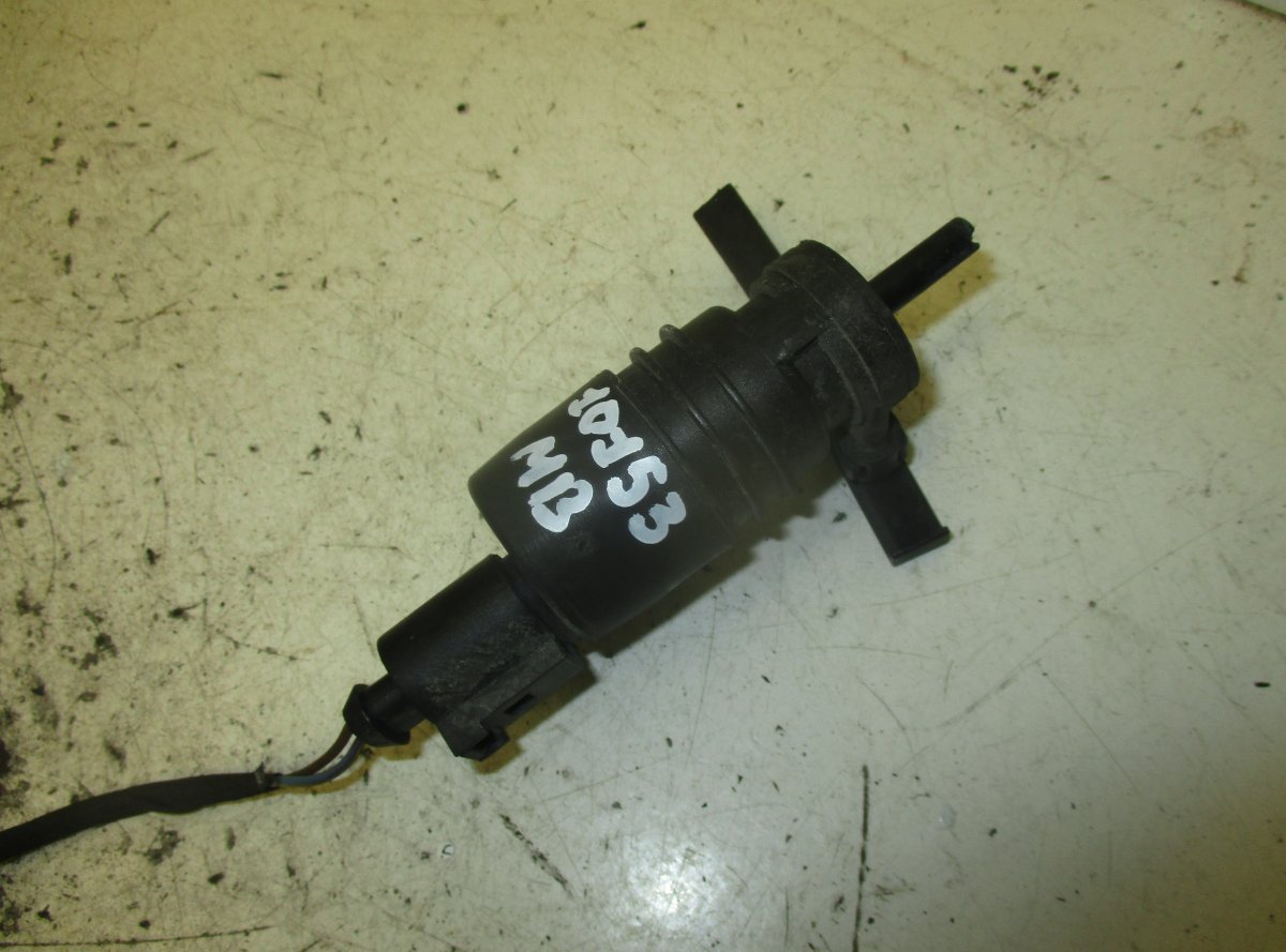 Mercedes-Benz A (W169) Washer pump Windscreen MERCEDES-BENZ C-CLASS (W204) (2007-2013) Washer...