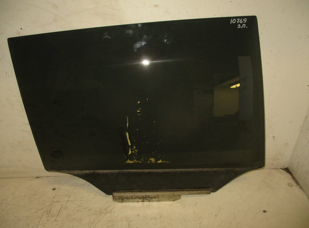 Toyota Avensis (T27) Door window glass rear right TOYOTA AVENSIS (T270) (2009-2018) Door window g...