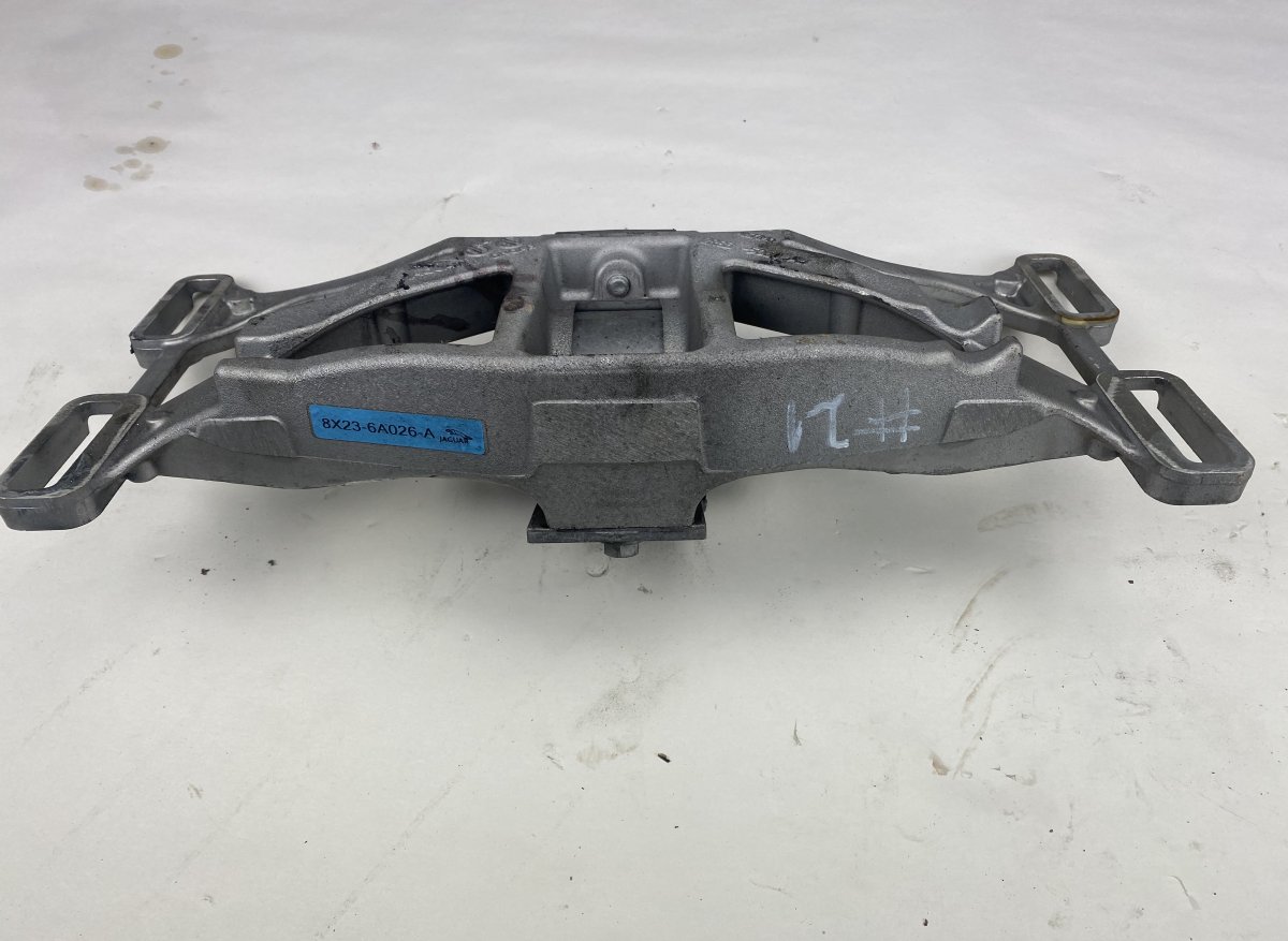 Jaguar XF Gearbox carrier / beam Gearbox carrier / beam — JAGUAR XF (X250, CC9) ...