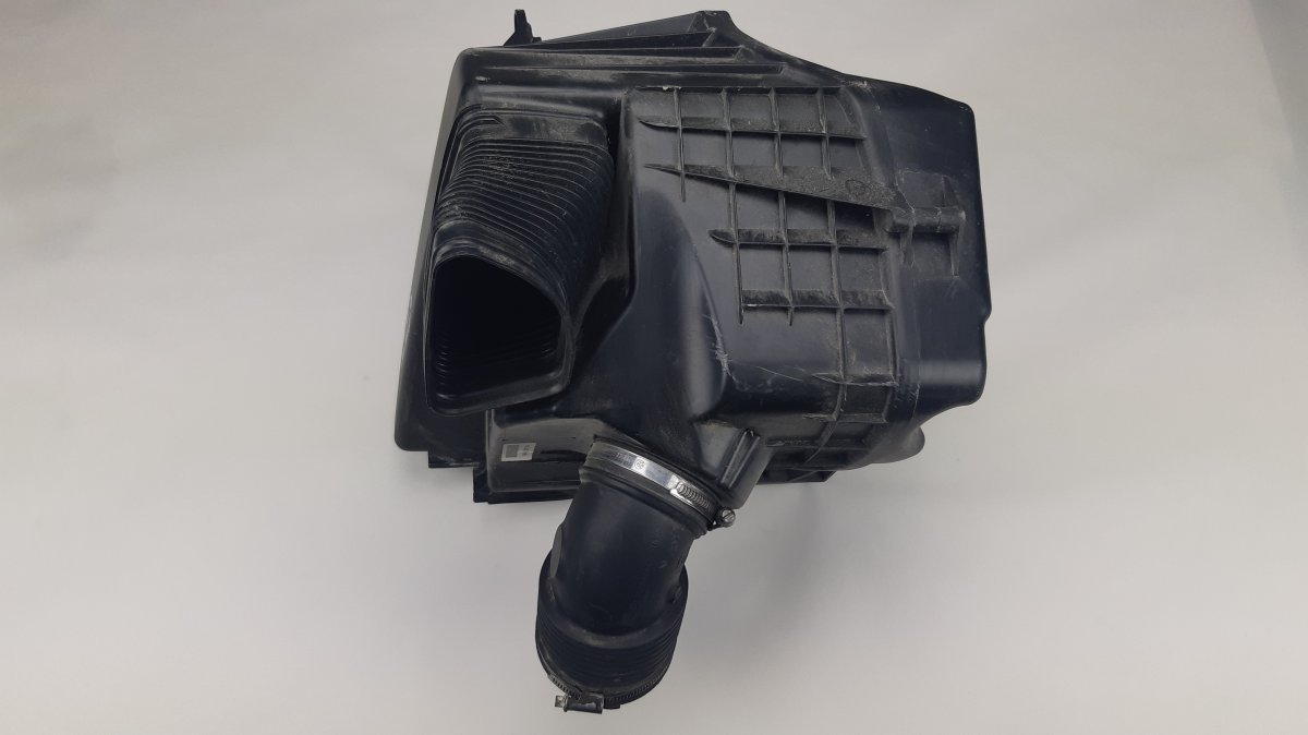BMW 1 (E81 / E82 / E87 / E88) Air Cleaner (filter box) BMW 1 (E81, E82, E87, E88) (2003-2013) Air Clea...