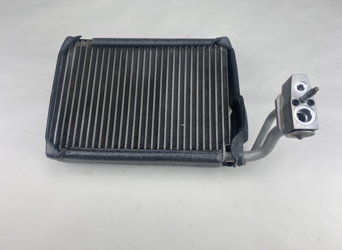 Chrysler Grand Voyager / Town & Country AC Evaporator CHRYSLER VOYAGER V (RT) (2007-2016) AC Evaporat...