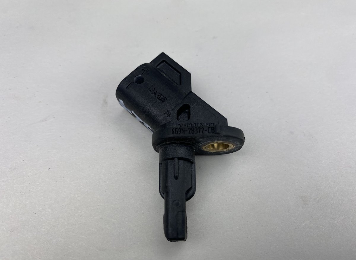 Volvo V40 ABS Sensor Front Left VOLVO V40 (2012-2019) ABS Sensor Front Left 6G9...