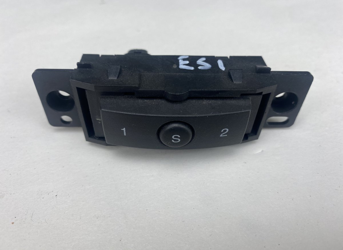 Chrysler Grand Voyager / Town & Country Memory Seat Switch front Left