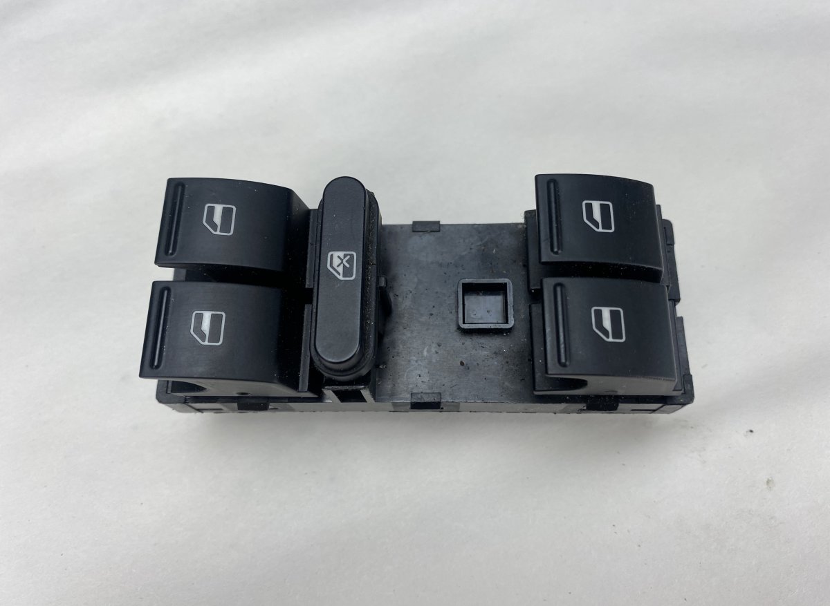Skoda Octavia Switch For Electric Windows Front Left SKODA OCTAVIA II (1Z) (2004-2013) Switch For El...