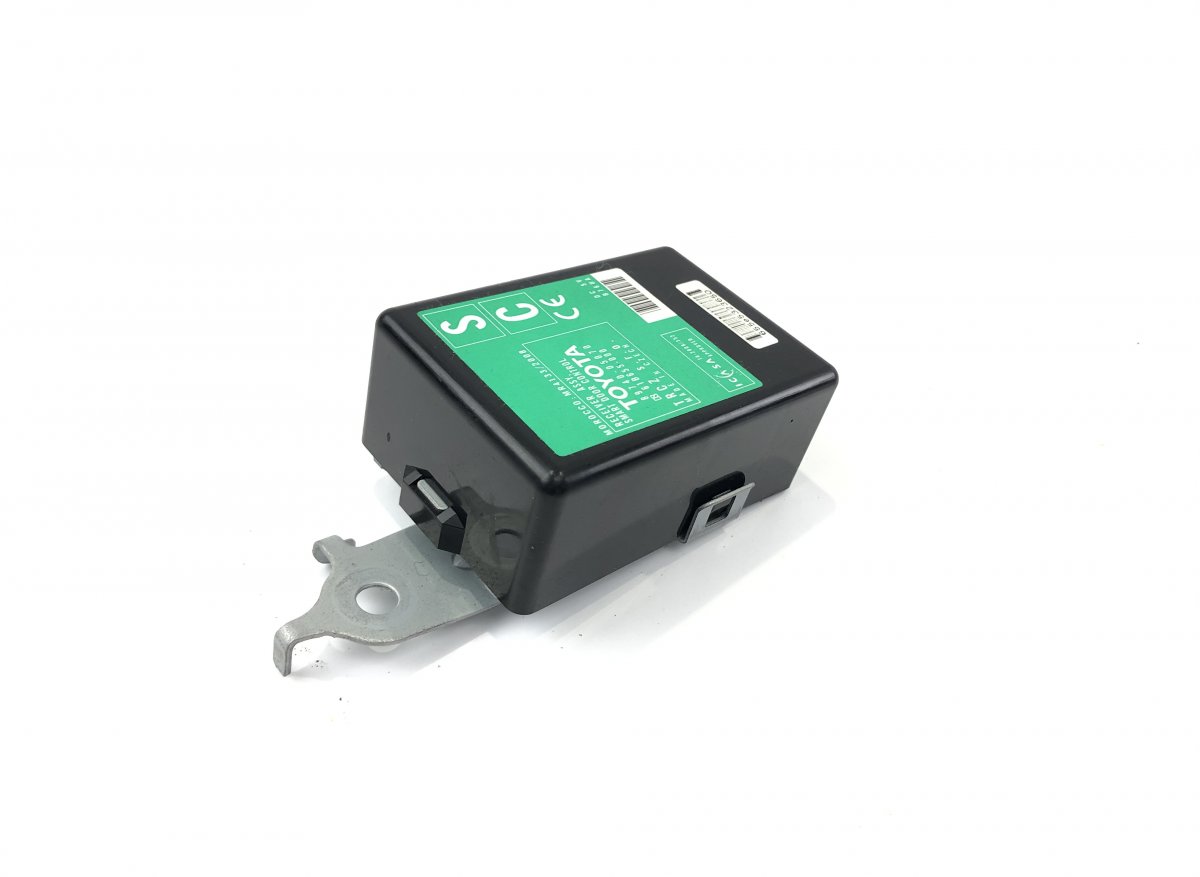 Toyota Avensis (T27) Control units, other TOYOTA AVENSIS (T270) (2009-2018) Control units...