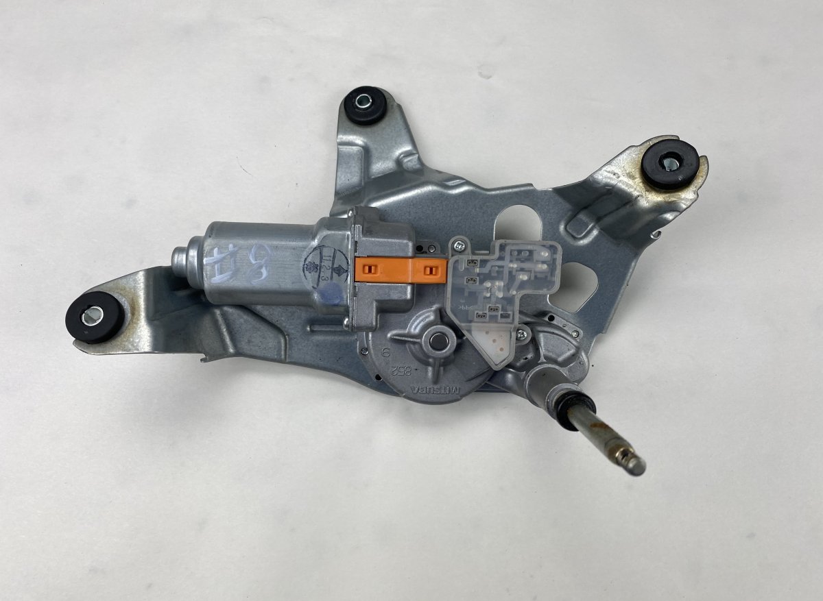 Nissan X-Trail Wiper Motor bootlid / tailgate NISSAN X-TRAIL II (T31) (2007-2013) Wiper Motor...