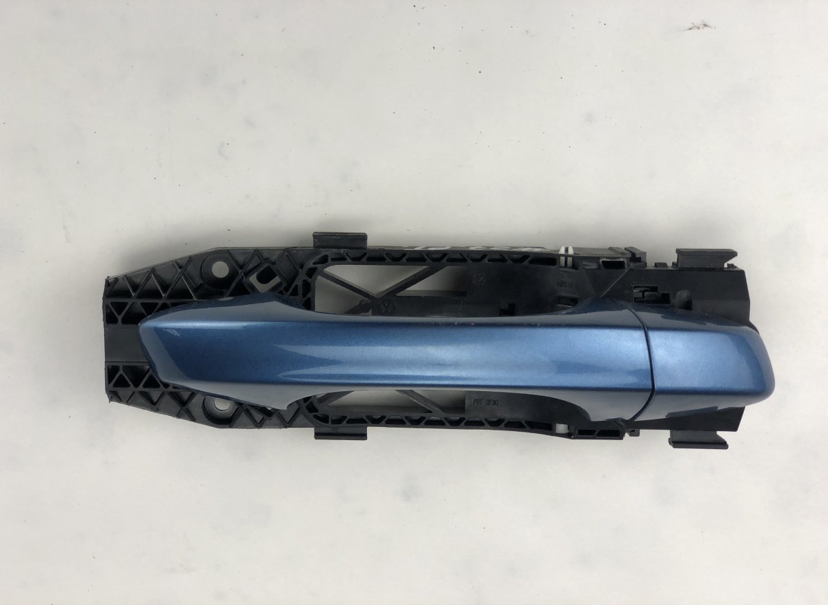 Volkswagen Golf 7 Door Handle Exterior Rear Right VW GOLF VII (5G1, BA5, BV5, BQ1, BE) (2012-2020...